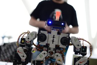 Concurso escolar Desafío Robot en Ciutat de les Arts i les Ciéncies